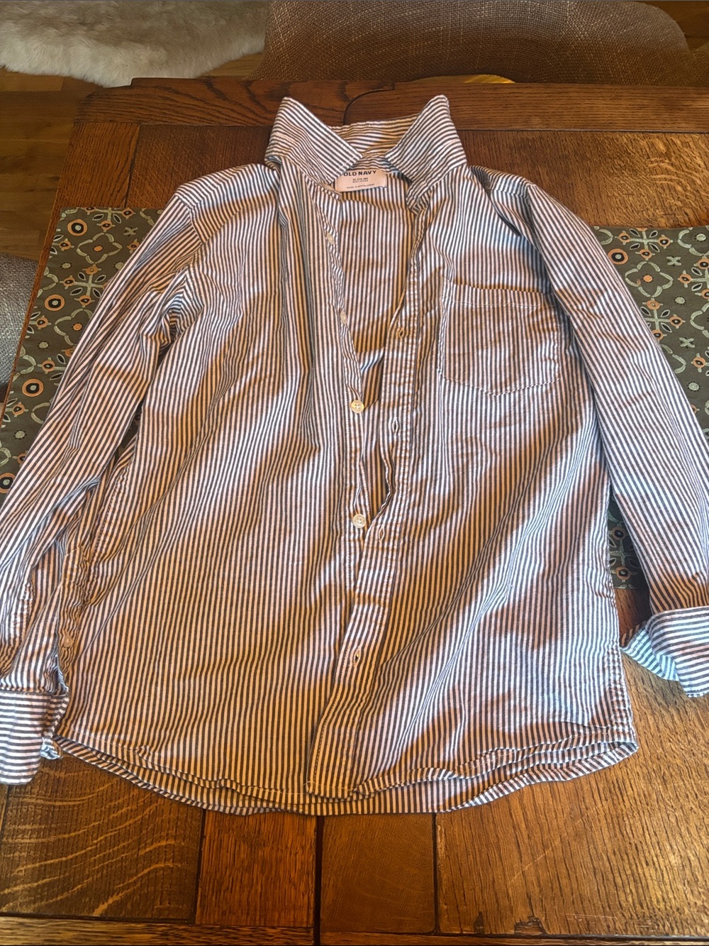 Old Navy boys 14 Blue and White Striped Button-Up Shirt